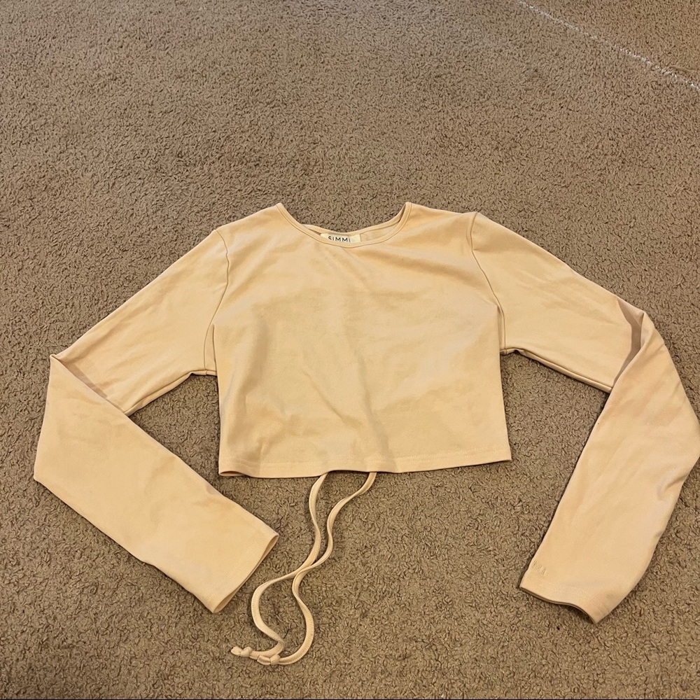 Cream colored long sleeve crop top | Size 8
